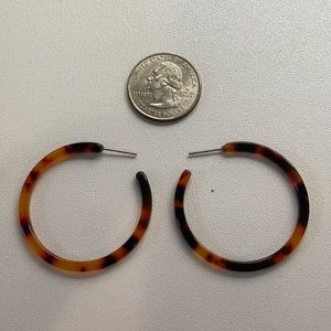 Tortoise Open Hoop Earrings